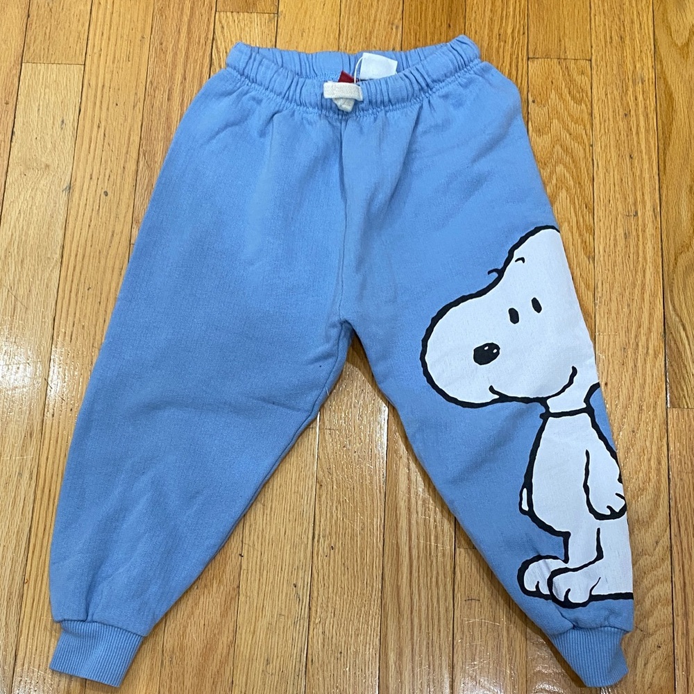 Zara light Blue Sweatpants with Snoopy Design